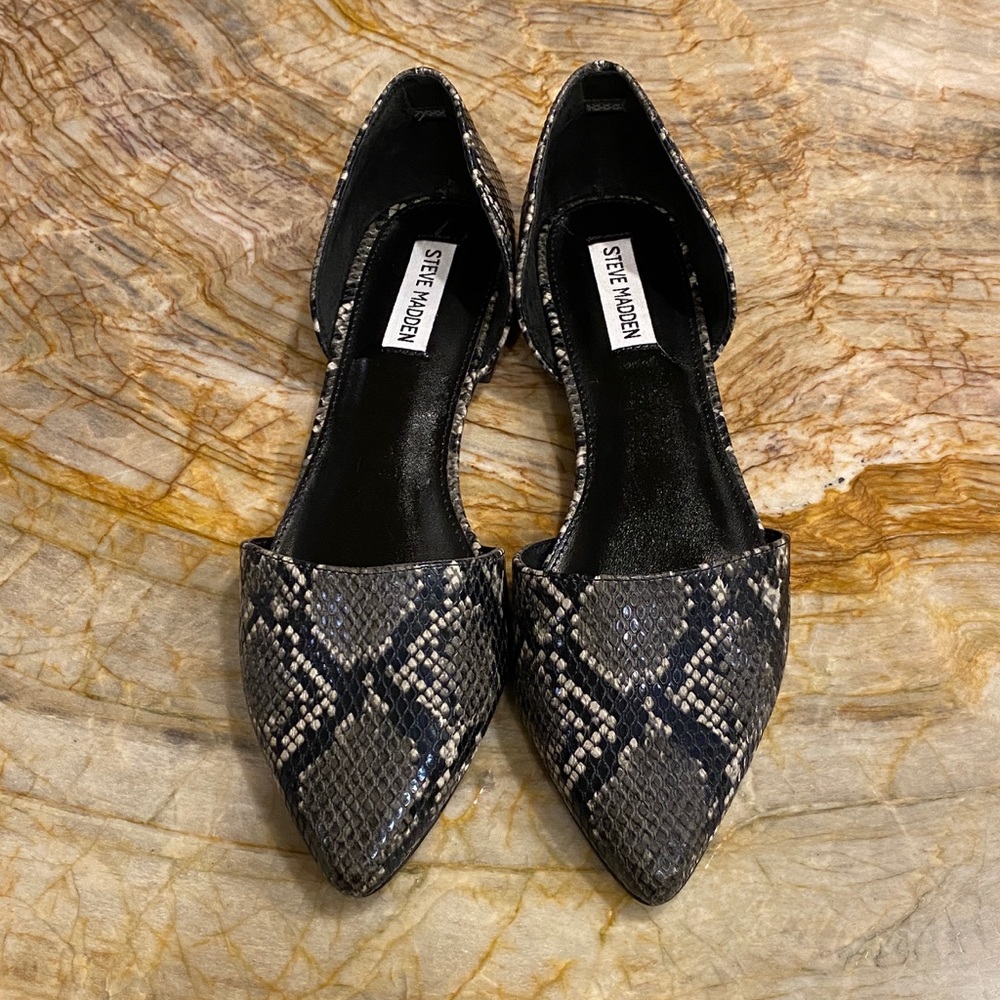 Steve Madden Genius d’Orsay Snakeskin Flat (NWOT)